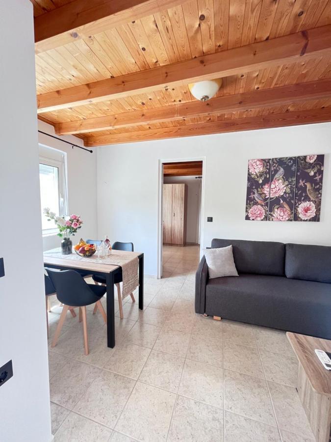 Kosaris Cottage Zipárion 외부 사진